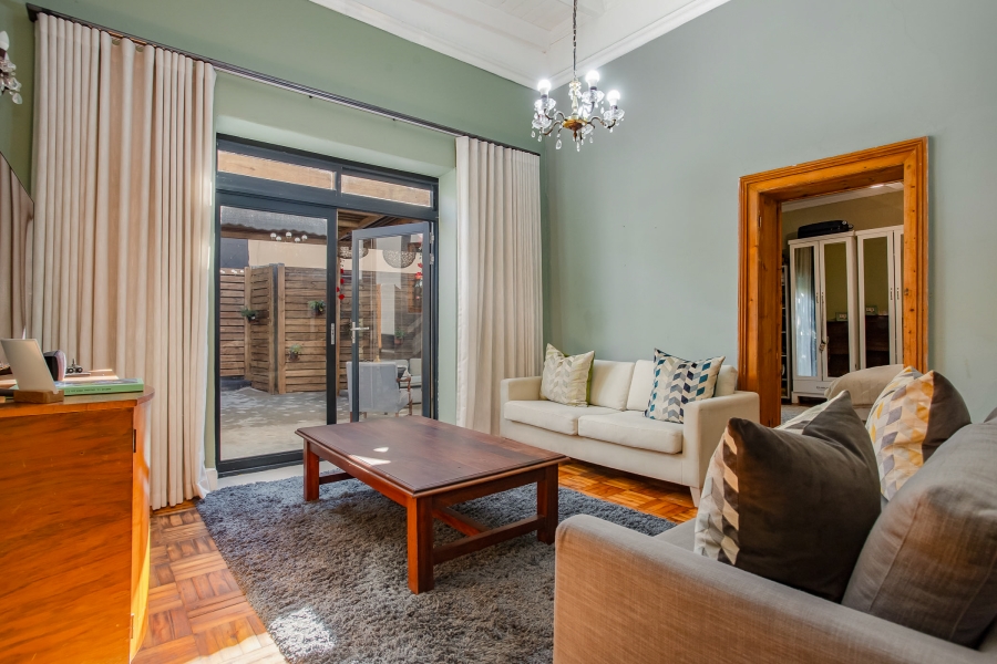 5 Bedroom Property for Sale in Bertville Western Cape